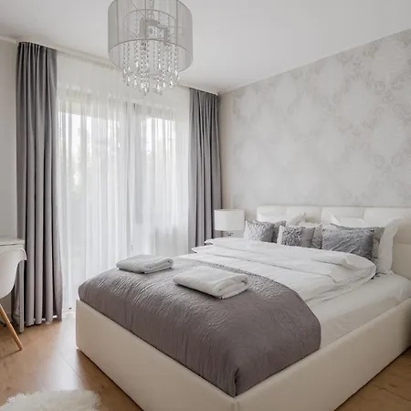 Rentplanet - Apartament Partynice Appartamento Breslavia