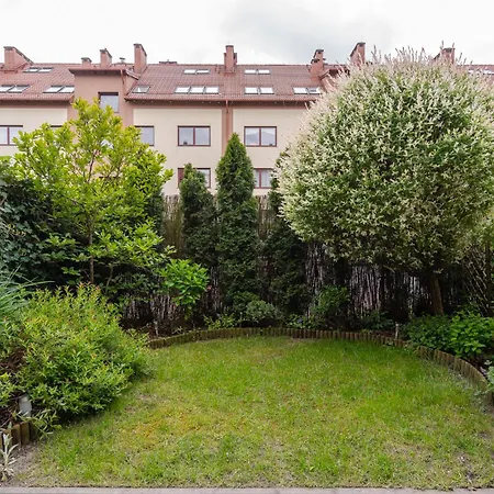 Rentplanet - Apartament Partynice * Breslavia