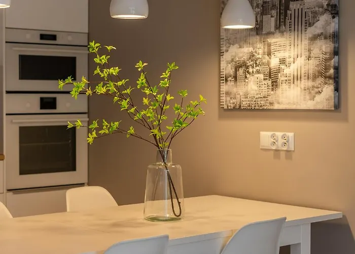 شقة Rentplanet - Apartament Partynice فروتسواف