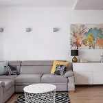 Апартаменты Rentplanet - Apartament Partynice *